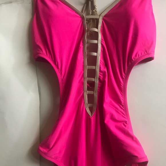 New 6 Assorted Swim suite One PC - Picture 5 of 8